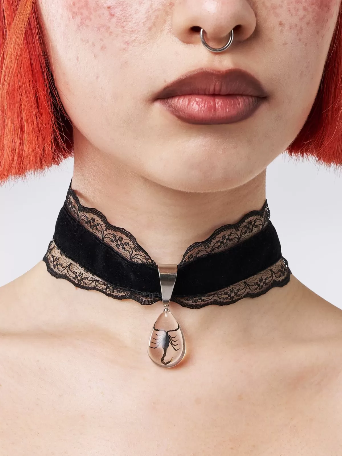 New Minga London Cruel Lover Velvet Pendant Choker Black