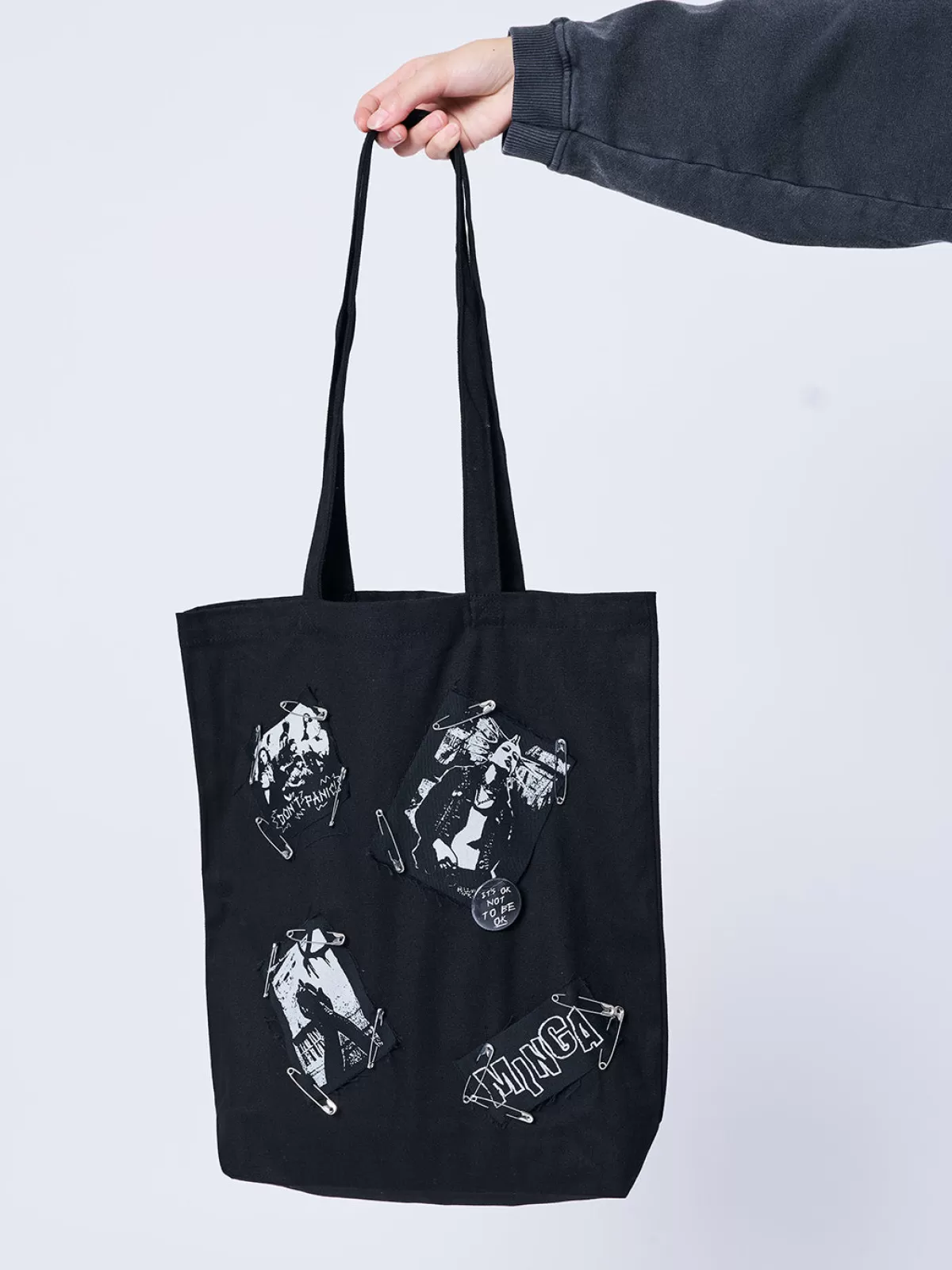 Fashion Minga London Gothic Romance Tote Bag Black
