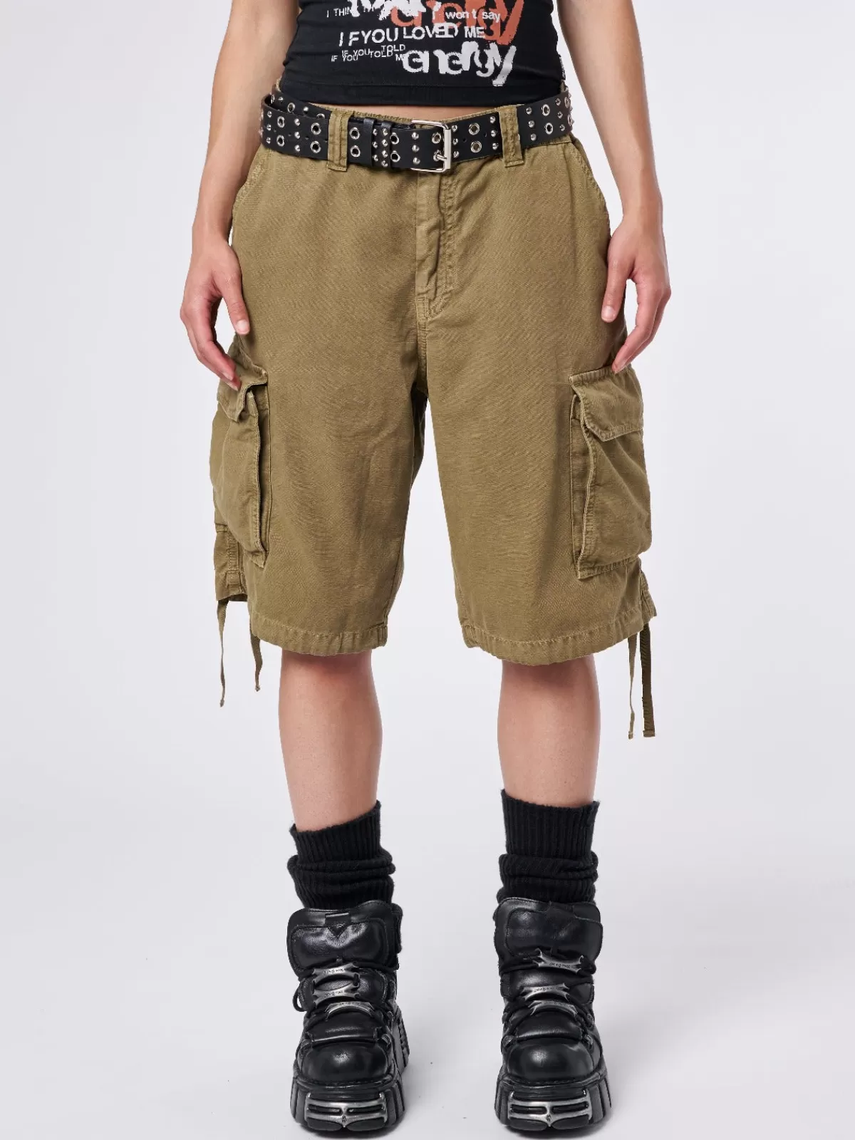 Flash Sale Minga London Issa Long Cargo Shorts Beige