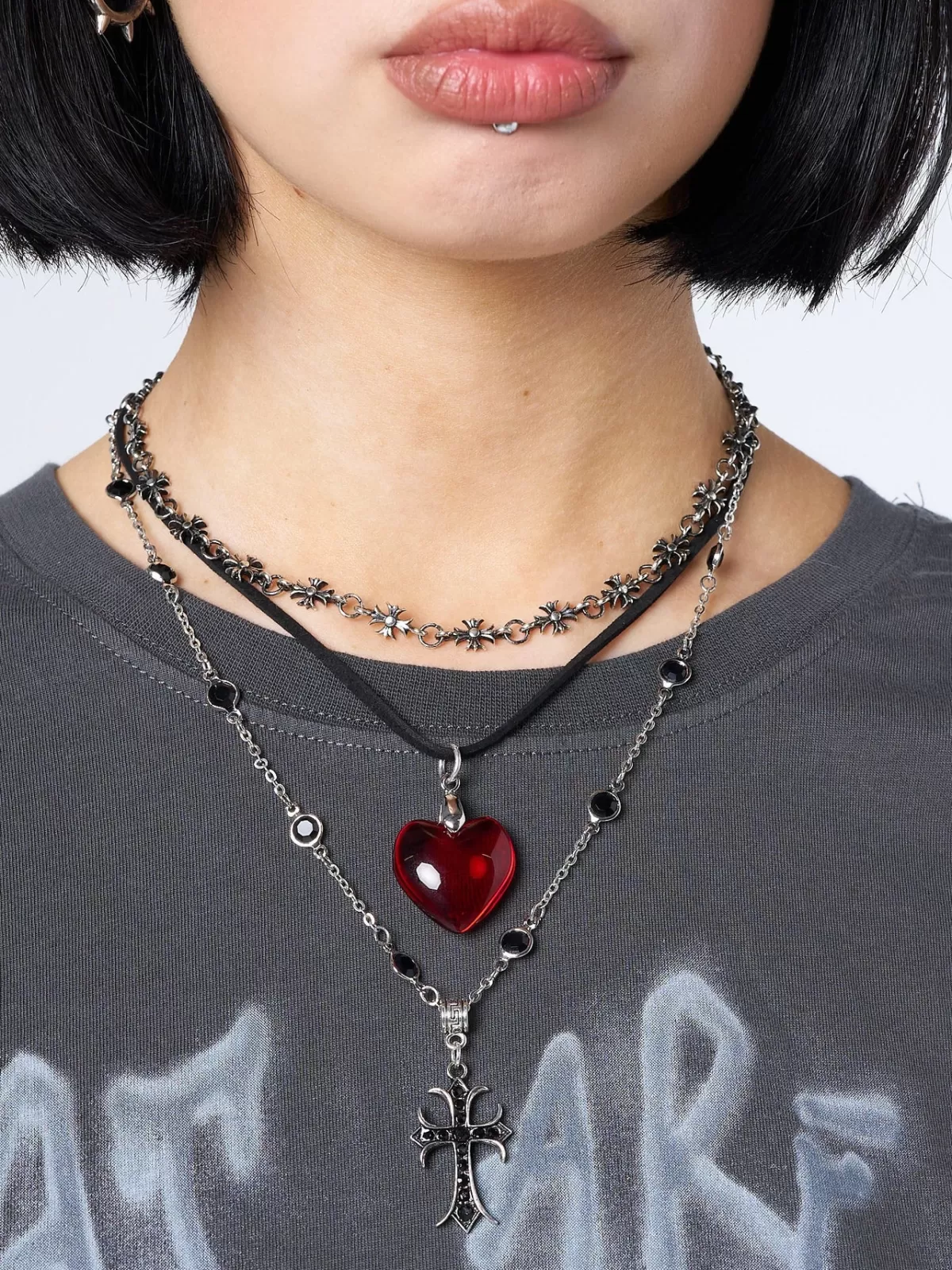 Fashion Minga London Love Heart & Cross Pendant Necklace Silver