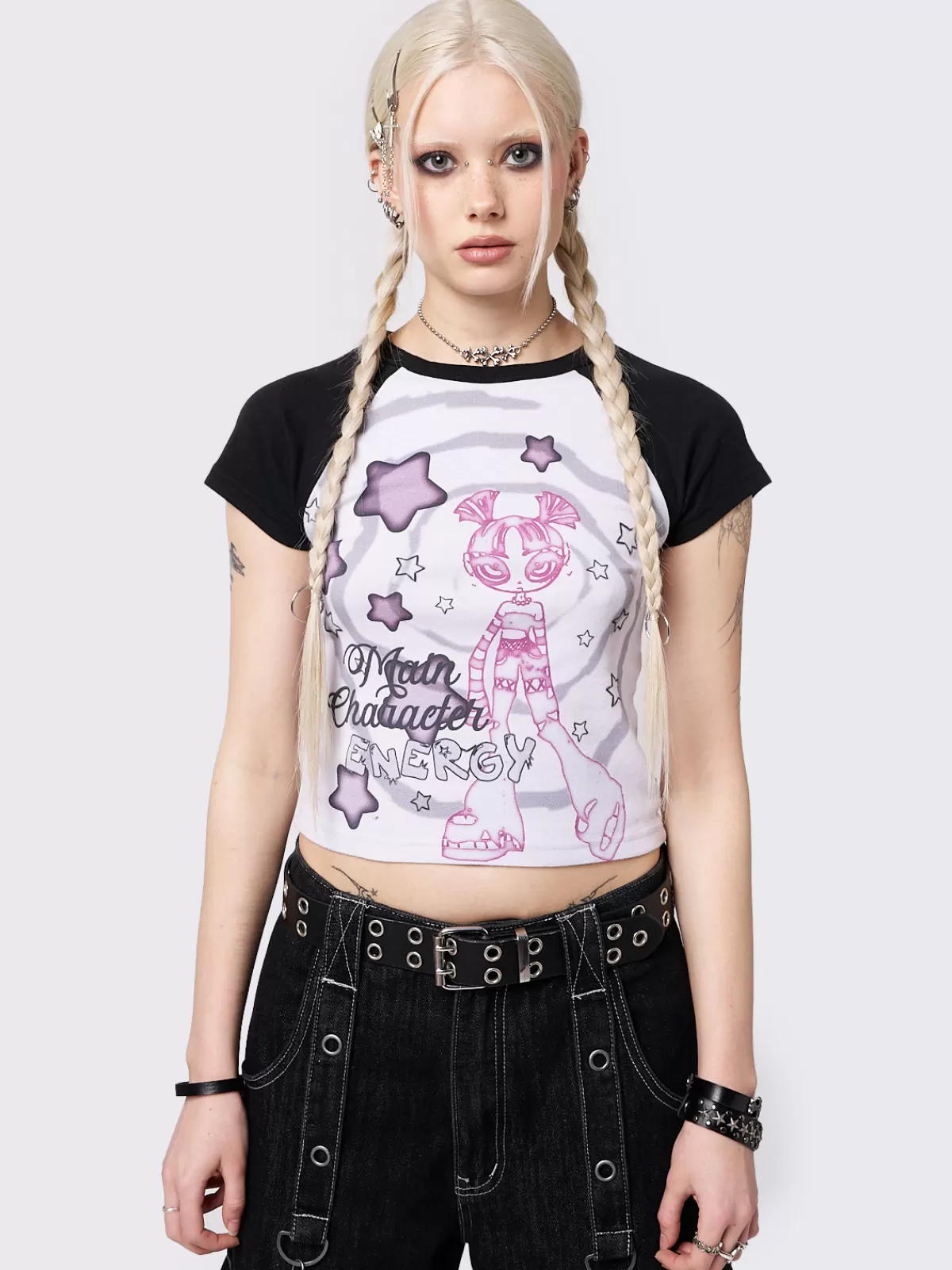 Fashion Minga London Main Character Raglan Baby Tee Black