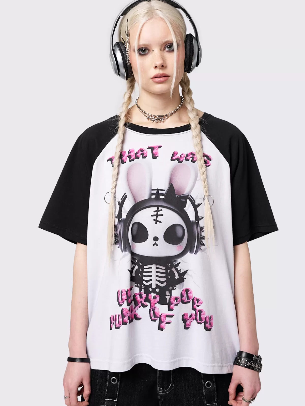 Online Minga London Pop Punk Bunny Raglan Graphic T-shirt Black