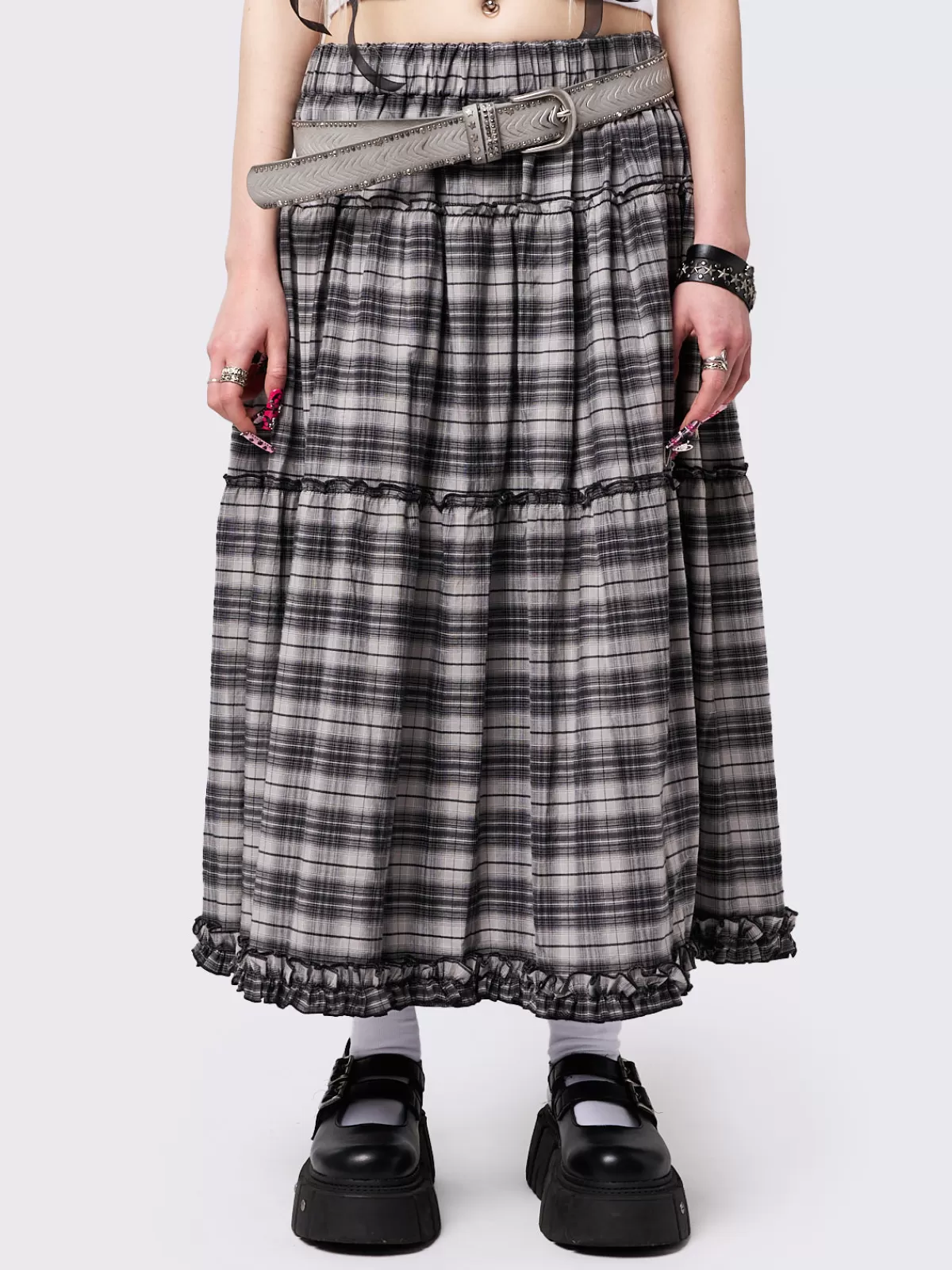 Outlet Minga London Tiana Checkered Ruffled Maxi Skirt Black