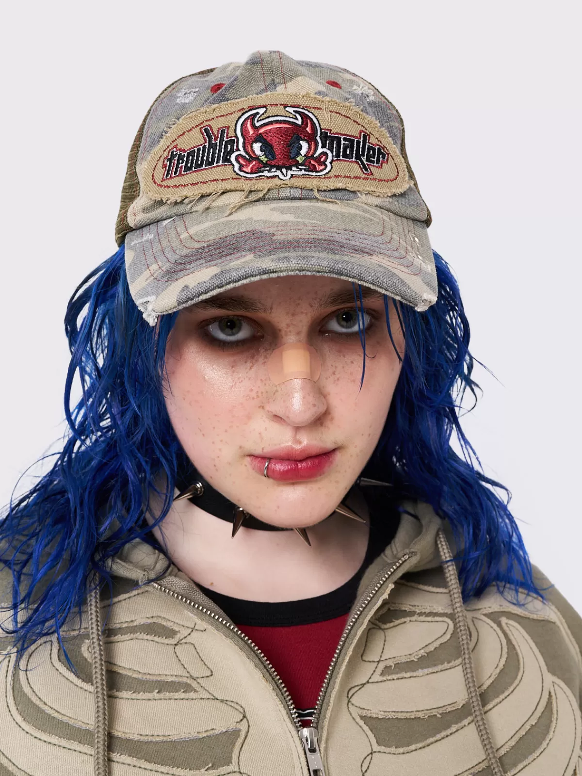 Flash Sale Minga London Troublemaker Camo Distressed Trucker Hat Multi